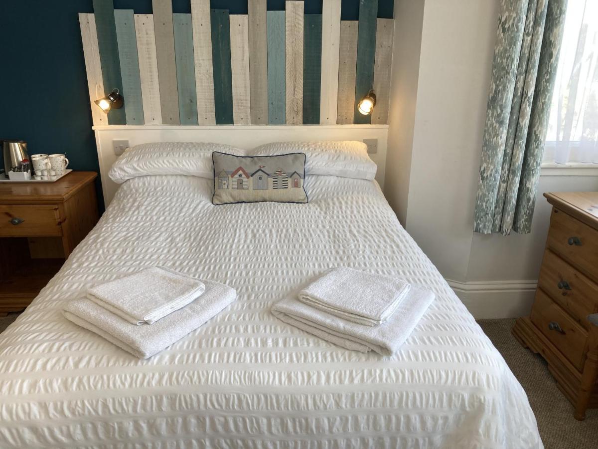 Summer Breeze 3* New Quay
